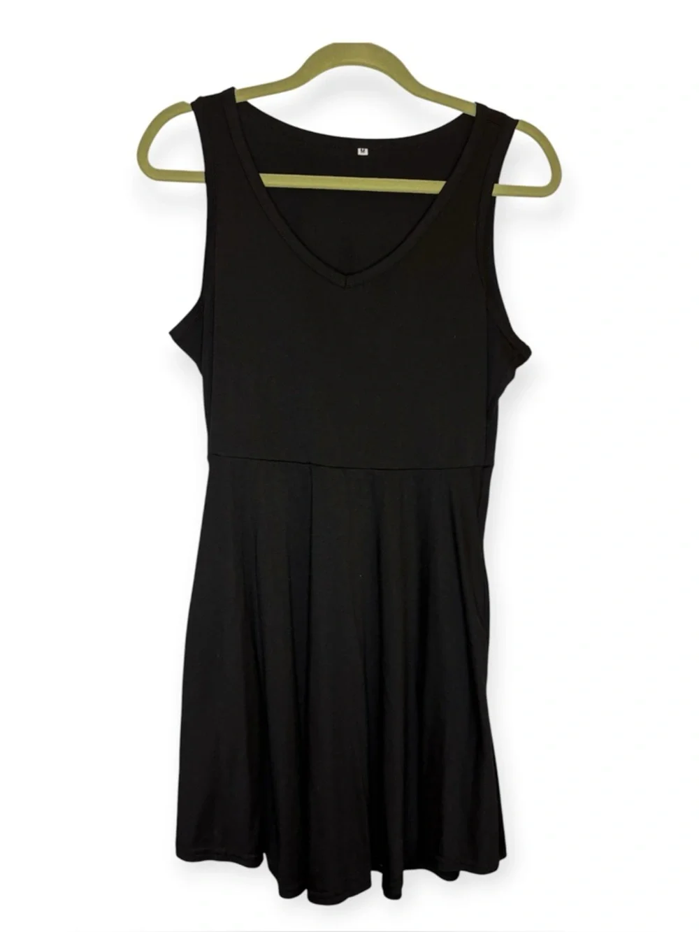 Causal Summer Dress in Black - Picture 2 of 5